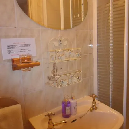 Andorra Bed & Breakfast 4*